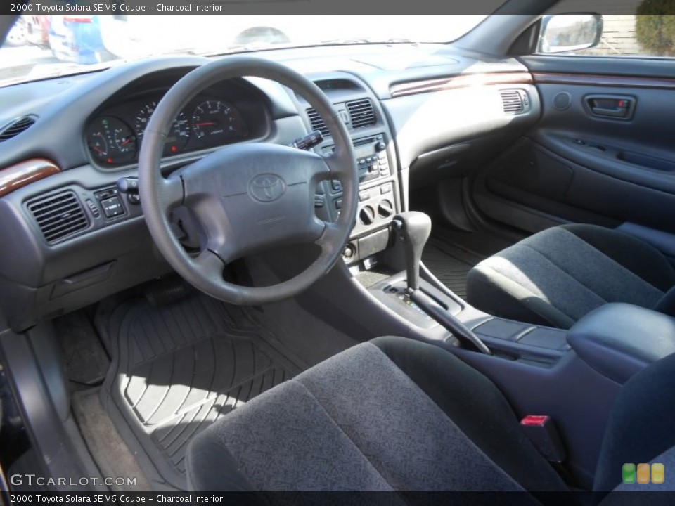 Charcoal Interior Photo for the 2000 Toyota Solara SE V6 Coupe #77141401