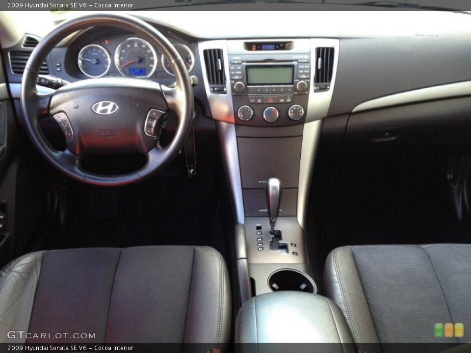 Cocoa Interior Dashboard for the 2009 Hyundai Sonata SE V6 #77144513