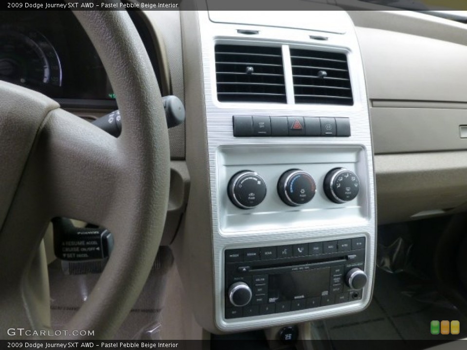 Pastel Pebble Beige Interior Controls for the 2009 Dodge Journey SXT AWD #77150901
