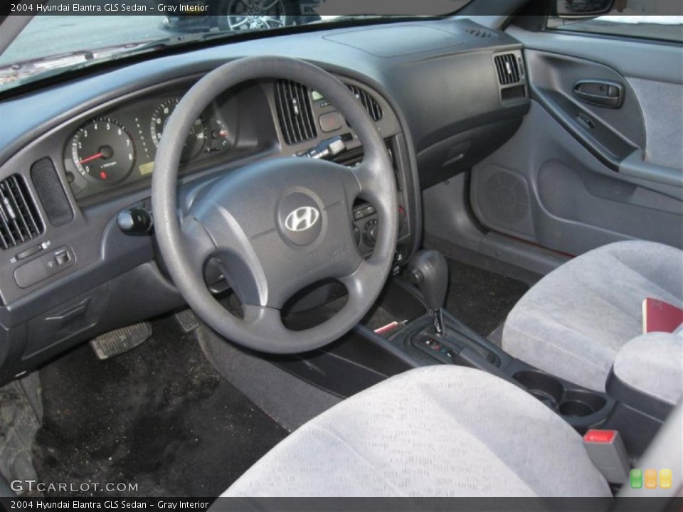 Gray 2004 Hyundai Elantra Interiors