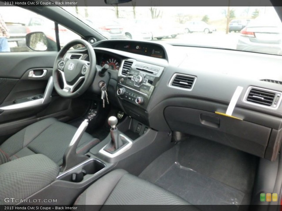 Black Interior Dashboard for the 2013 Honda Civic Si Coupe #77152406