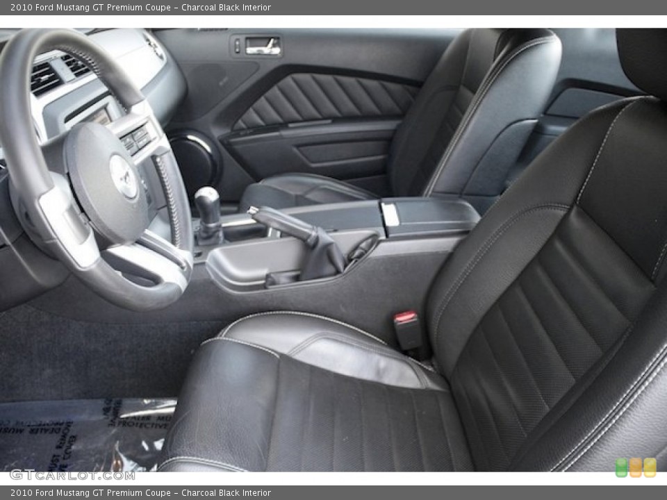 Charcoal Black Interior Photo for the 2010 Ford Mustang GT Premium Coupe #77157101
