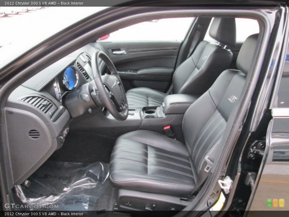 Black Interior Photo for the 2012 Chrysler 300 S V8 AWD #77160955