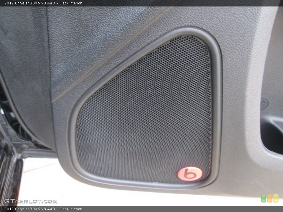 Black Interior Audio System for the 2012 Chrysler 300 S V8 AWD #77161073