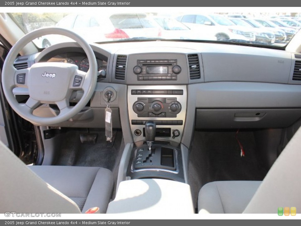 Medium Slate Gray Interior Dashboard for the 2005 Jeep Grand Cherokee Laredo 4x4 #77174093