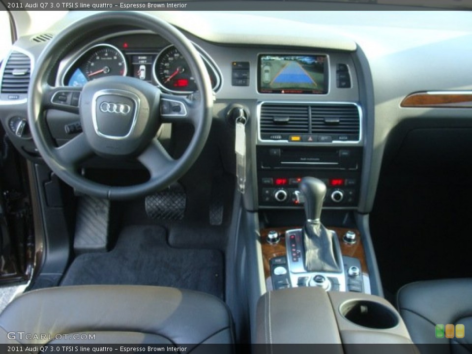 Espresso Brown Interior Dashboard for the 2011 Audi Q7 3.0 TFSI S line quattro #77174129