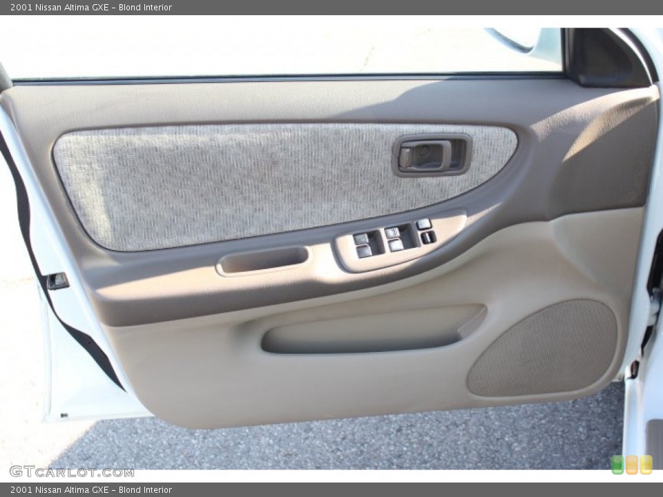 Blond Interior Door Panel for the 2001 Nissan Altima GXE #77175407