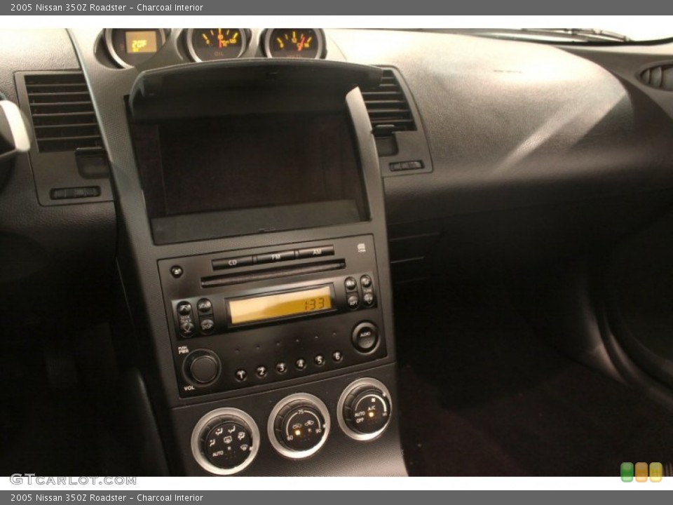 Charcoal Interior Controls for the 2005 Nissan 350Z Roadster #77179172