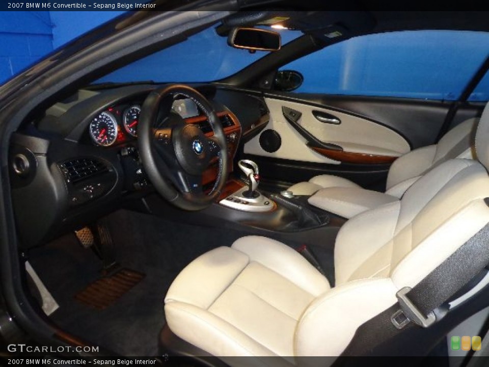 Sepang Beige Interior Photo for the 2007 BMW M6 Convertible #77182043