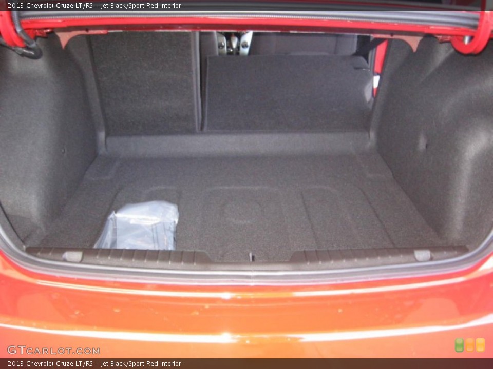 Jet Black/Sport Red Interior Trunk for the 2013 Chevrolet Cruze LT/RS #77183628