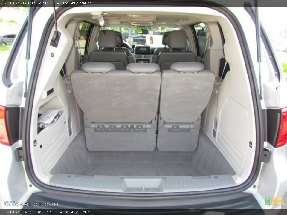 Aero Gray Interior Trunk for the 2010 Volkswagen Routan SEL #77183725