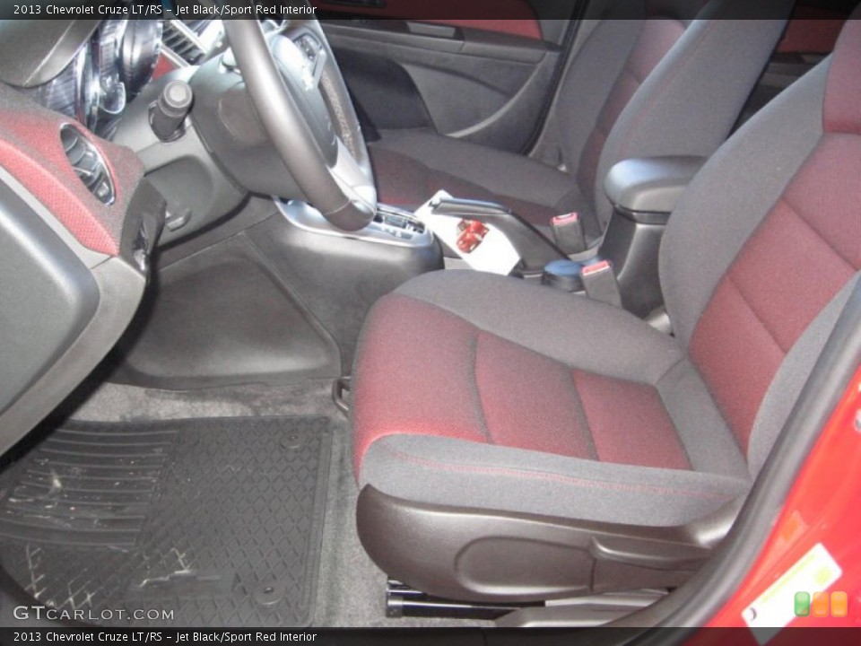 Jet Black/Sport Red Interior Photo for the 2013 Chevrolet Cruze LT/RS #77183783