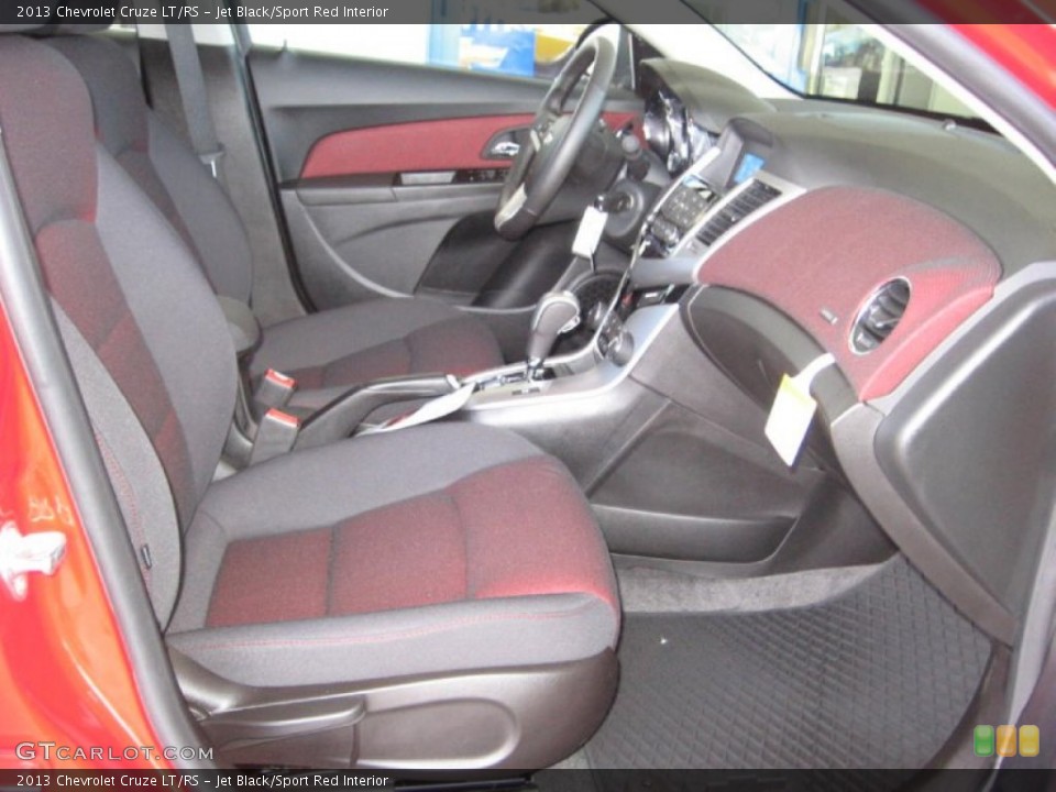 Jet Black/Sport Red Interior Photo for the 2013 Chevrolet Cruze LT/RS #77183867