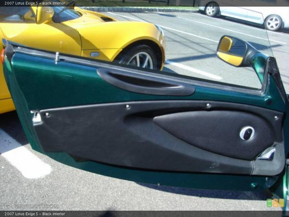 Black Interior Door Panel for the 2007 Lotus Exige S #7718908