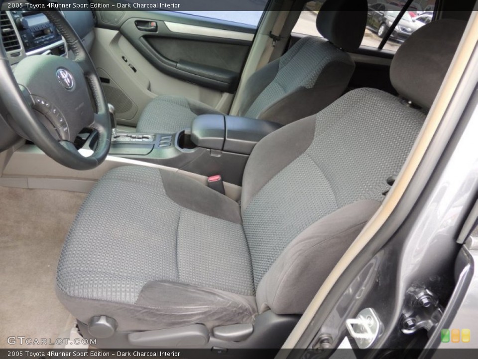 Dark Charcoal Interior Photo for the 2005 Toyota 4Runner Sport Edition #77190228