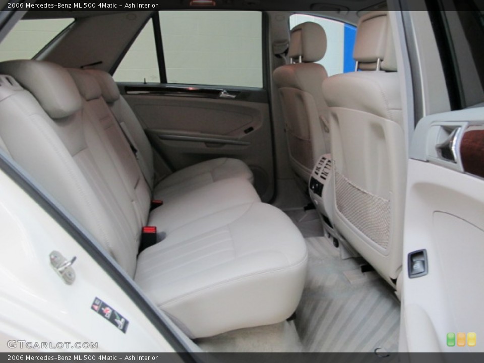 Ash Interior Rear Seat for the 2006 Mercedes-Benz ML 500 4Matic #77190564
