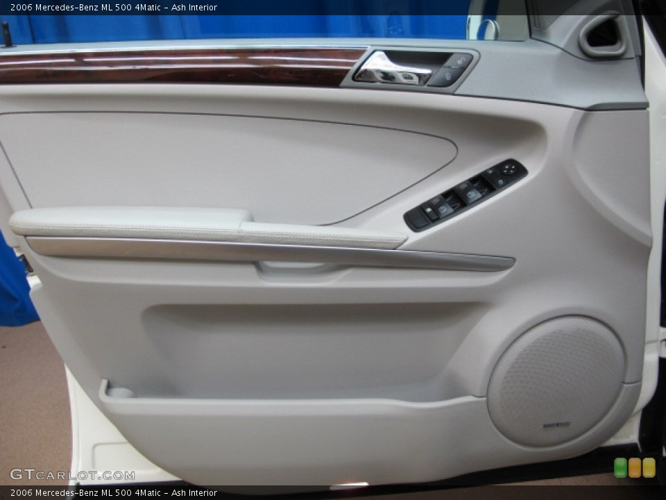 Ash Interior Door Panel for the 2006 Mercedes-Benz ML 500 4Matic #77191087