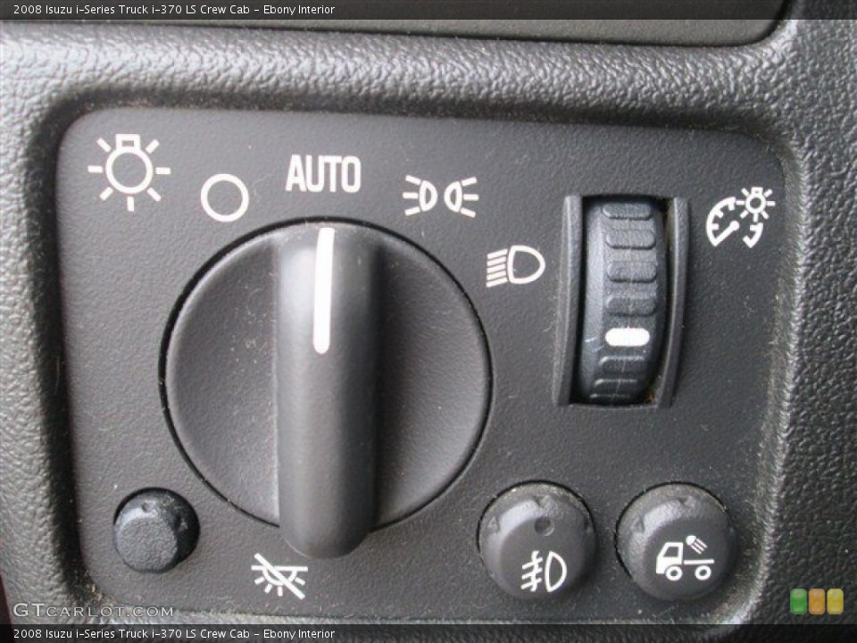 Ebony Interior Controls for the 2008 Isuzu i-Series Truck i-370 LS Crew Cab #77191970