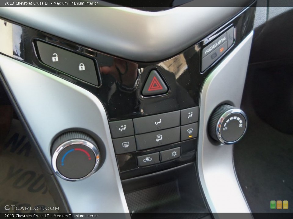 Medium Titanium Interior Controls for the 2013 Chevrolet Cruze LT #77200118