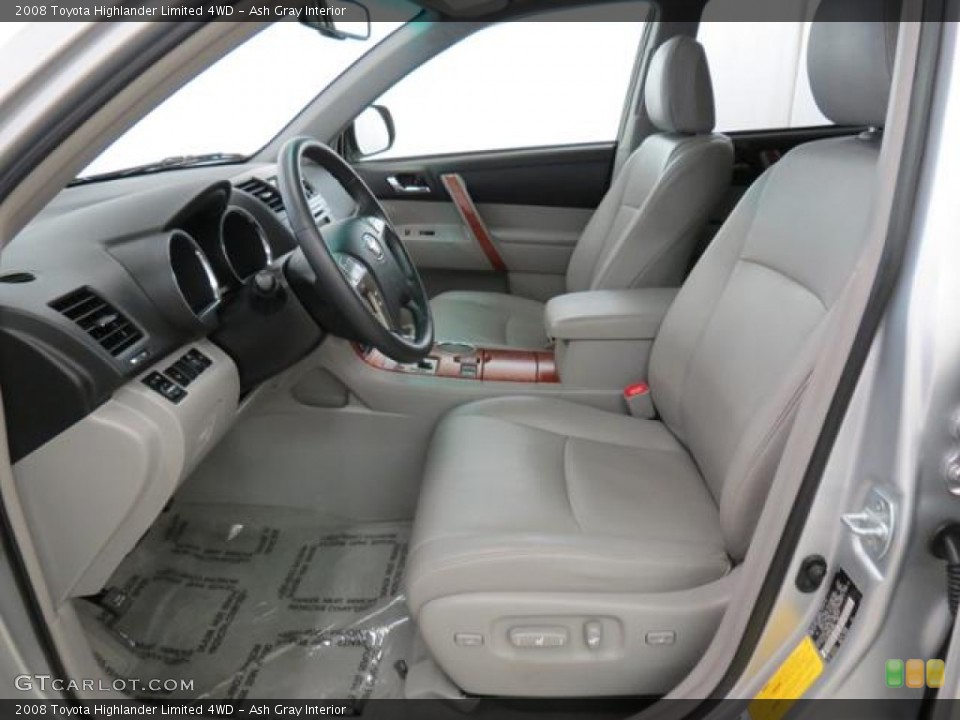 Ash Gray Interior Photo for the 2008 Toyota Highlander Limited 4WD #77200221