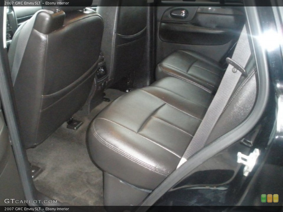 Ebony Interior Rear Seat for the 2007 GMC Envoy SLT #77200929