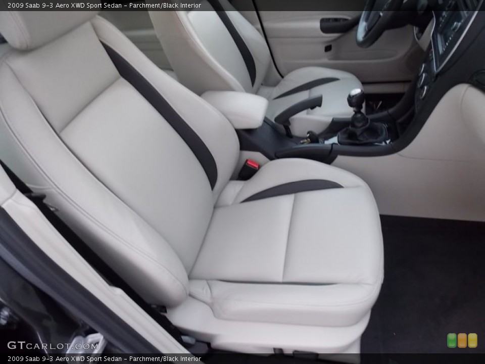 Parchment/Black 2009 Saab 9-3 Interiors