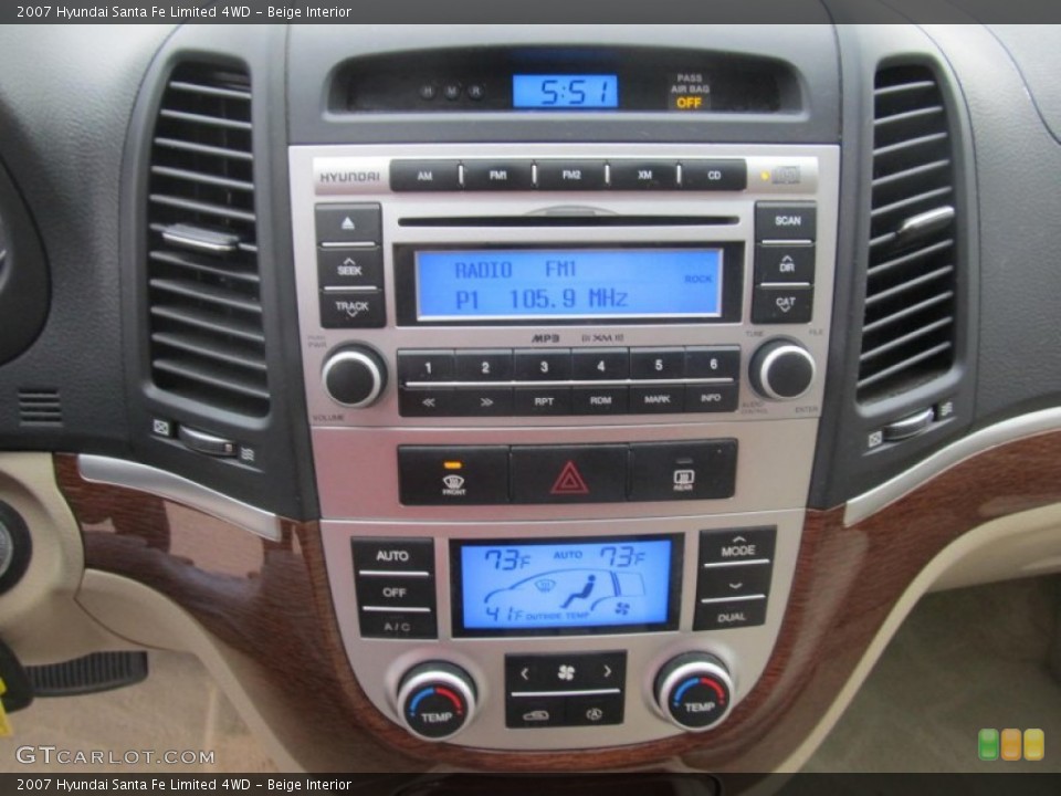 Beige Interior Controls for the 2007 Hyundai Santa Fe Limited 4WD #77209355