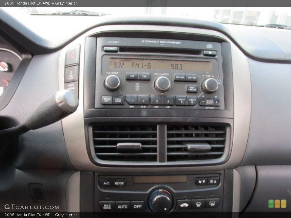 Gray Interior Audio System for the 2006 Honda Pilot EX 4WD #77209365