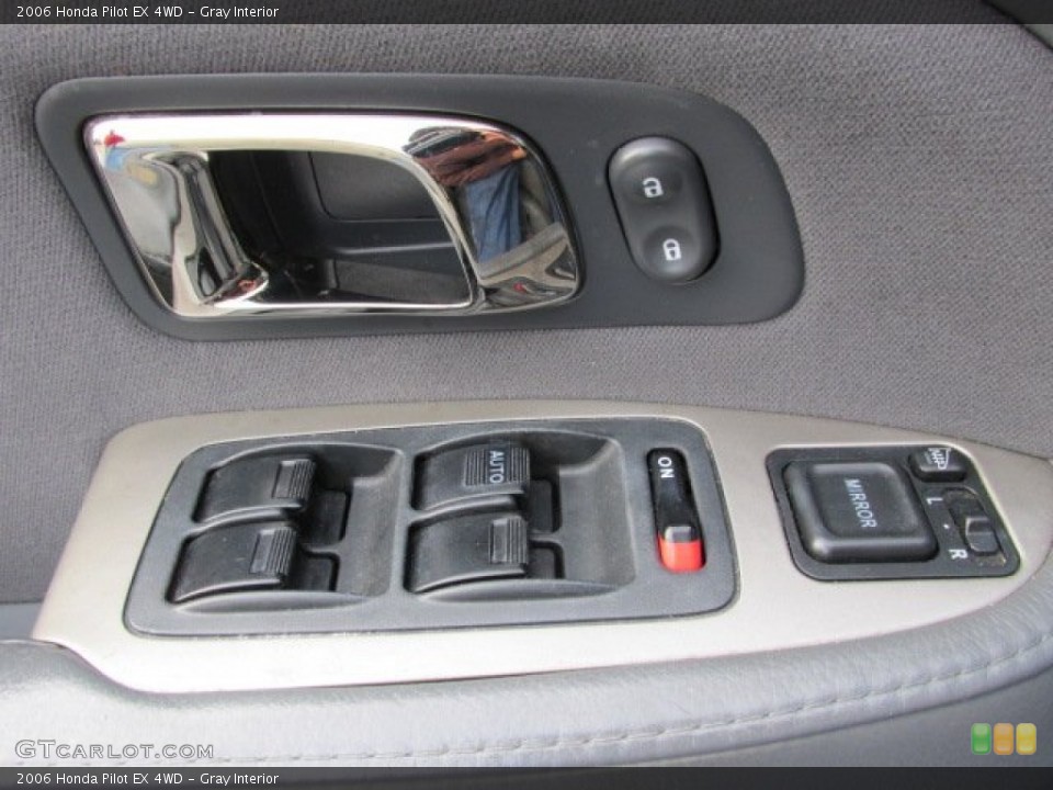 Gray Interior Controls for the 2006 Honda Pilot EX 4WD #77209397