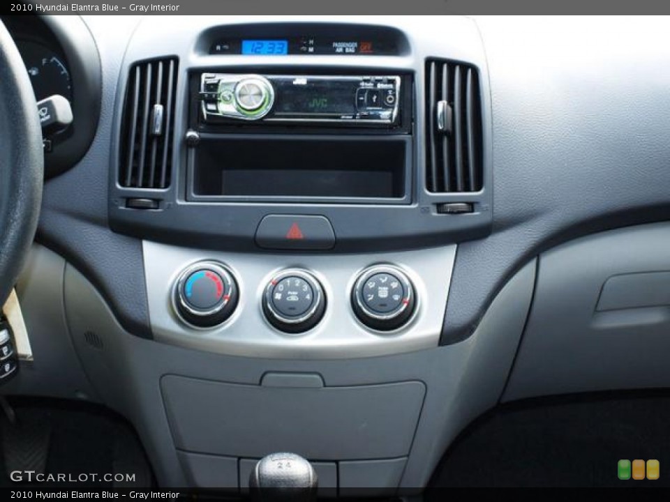 Gray Interior Controls for the 2010 Hyundai Elantra Blue #77210594
