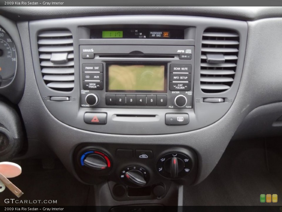 Gray Interior Controls for the 2009 Kia Rio Sedan #77212340