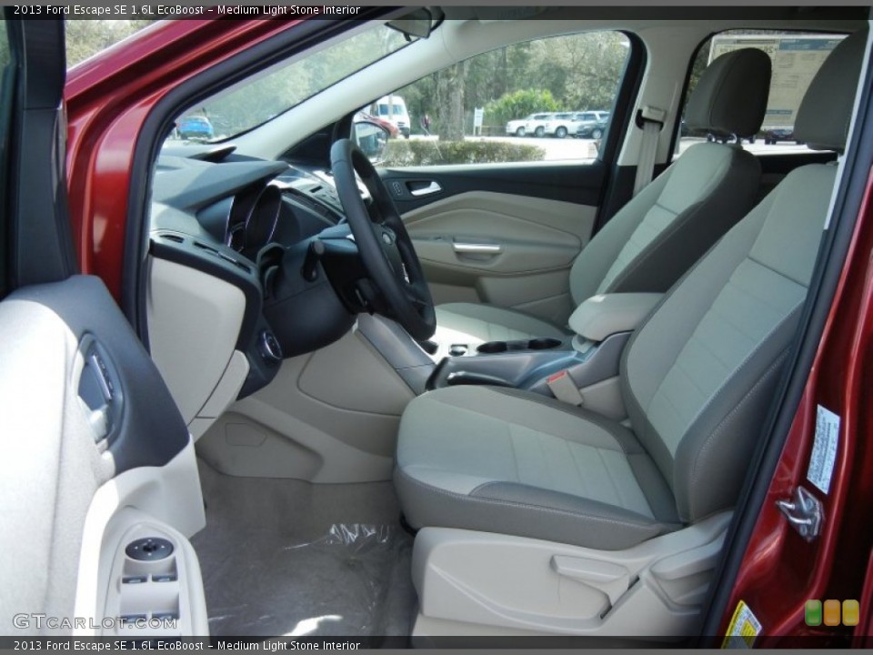 Medium Light Stone Interior Photo for the 2013 Ford Escape SE 1.6L EcoBoost #77214302