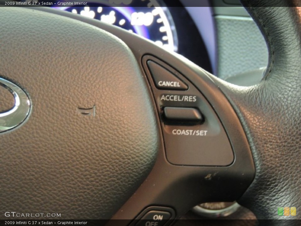 Graphite Interior Controls for the 2009 Infiniti G 37 x Sedan #77214790