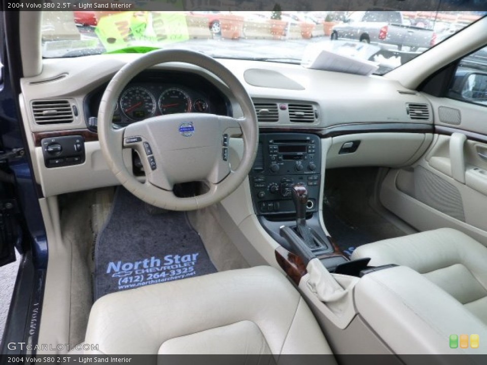 Light Sand 2004 Volvo S80 Interiors