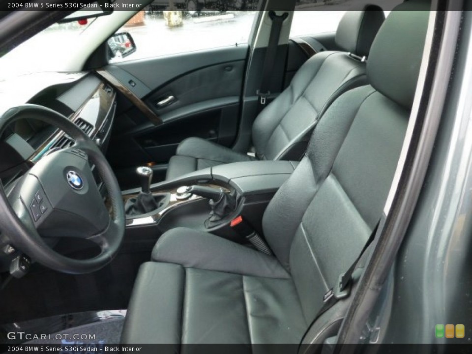 Black Interior Photo for the 2004 BMW 5 Series 530i Sedan #77224707