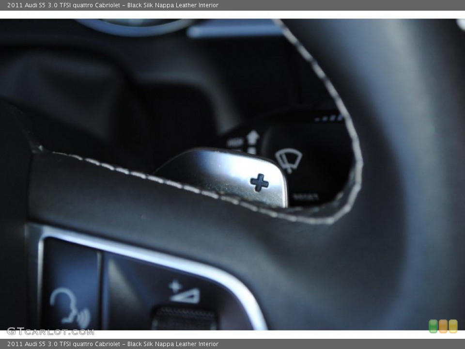 Black Silk Nappa Leather Interior Transmission for the 2011 Audi S5 3.0 TFSI quattro Cabriolet #77227061