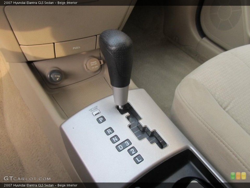 Beige Interior Transmission for the 2007 Hyundai Elantra GLS Sedan #77228264