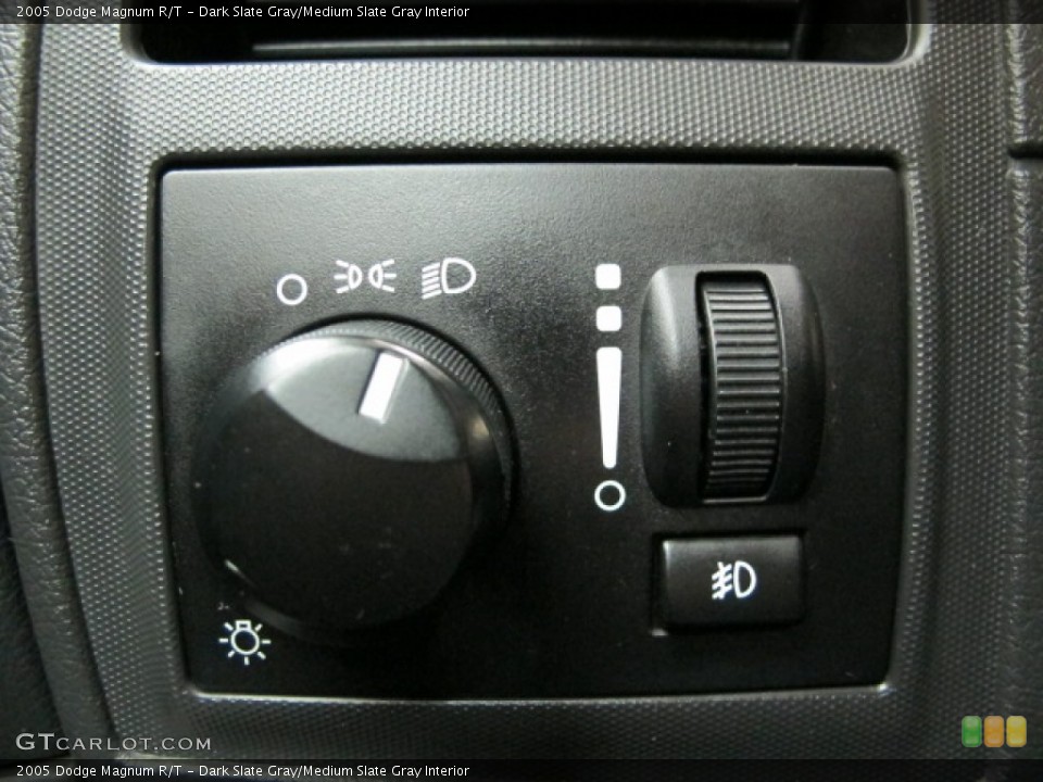 Dark Slate Gray/Medium Slate Gray Interior Controls for the 2005 Dodge Magnum R/T #77235406