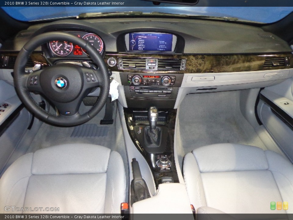 Gray Dakota Leather Interior Photo for the 2010 BMW 3 Series 328i Convertible #77241617