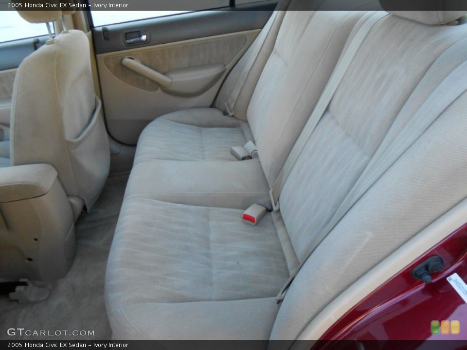 Ivory Interior Rear Seat for the 2005 Honda Civic EX Sedan #77245176