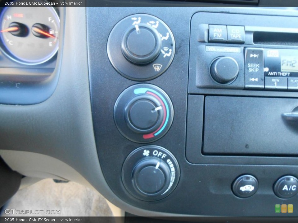 Ivory Interior Controls for the 2005 Honda Civic EX Sedan #77245386