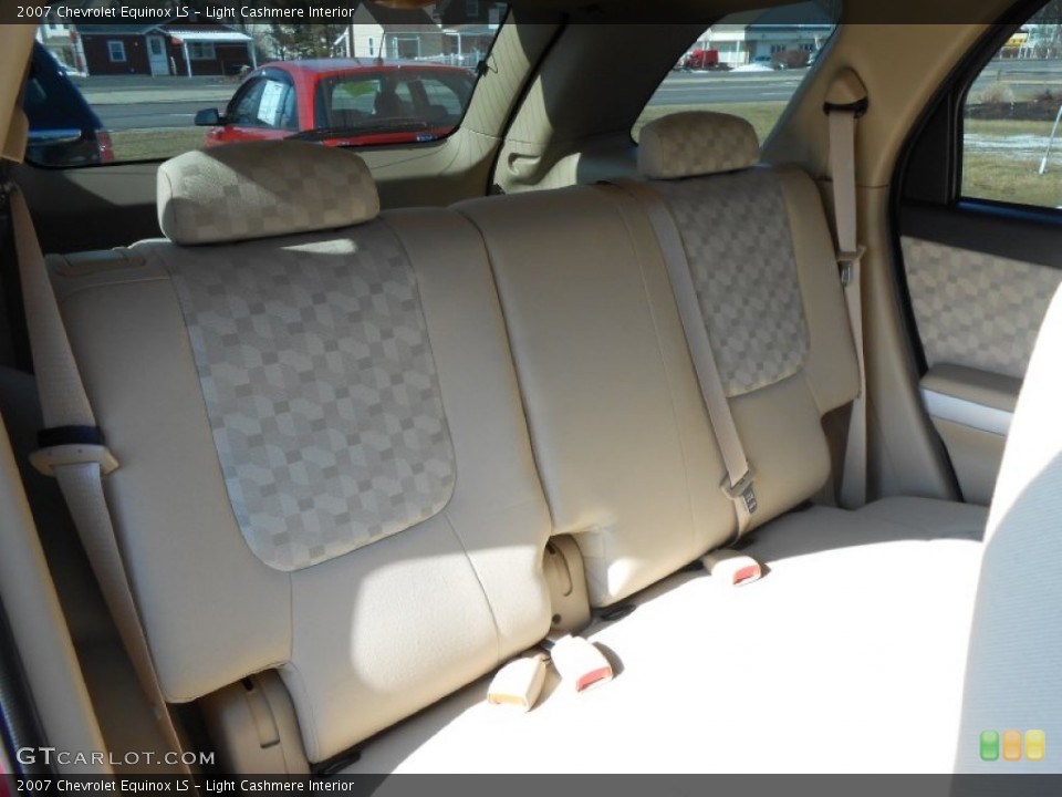 Light Cashmere Interior Rear Seat for the 2007 Chevrolet Equinox LS #77247881