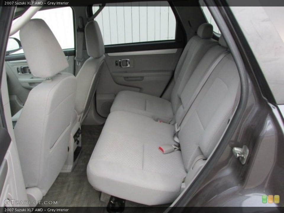 Grey Interior Rear Seat for the 2007 Suzuki XL7 AWD #77252333