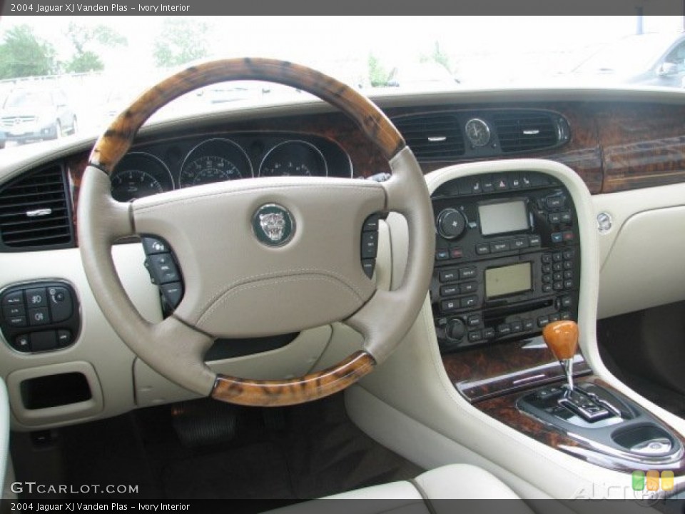 Ivory Interior Dashboard for the 2004 Jaguar XJ Vanden Plas #77254889