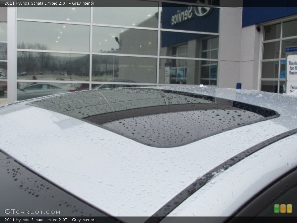 Gray Interior Sunroof for the 2011 Hyundai Sonata Limited 2.0T #77256599