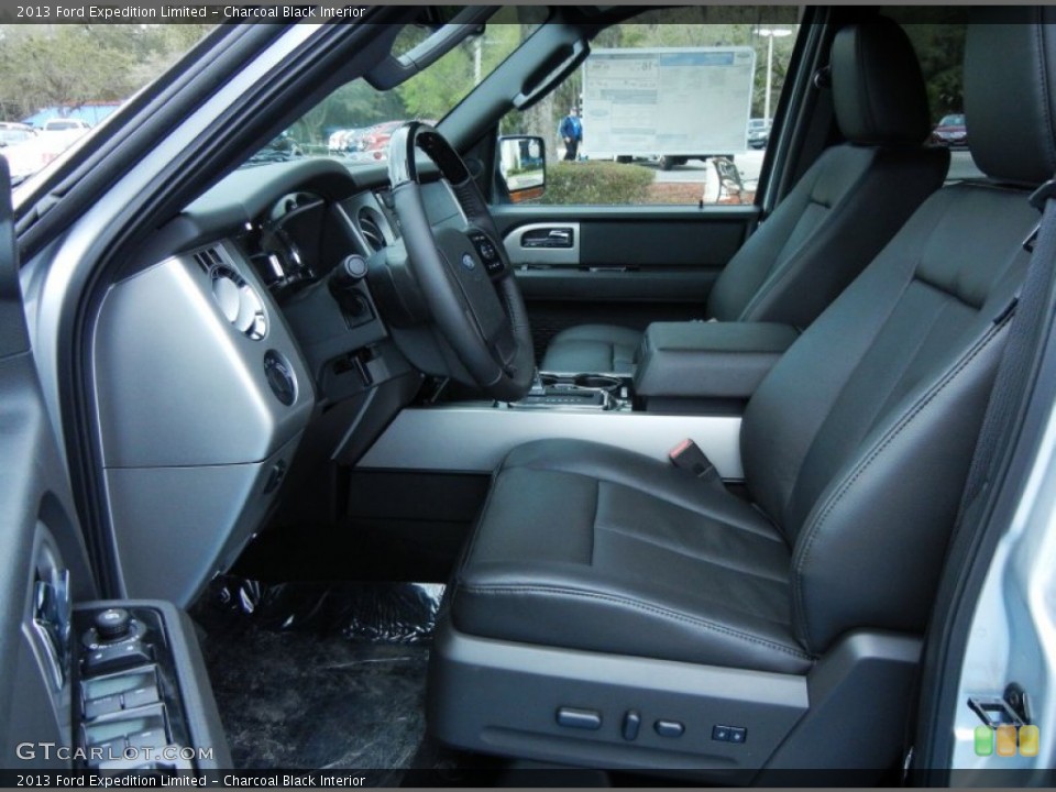 Charcoal Black Interior Photo for the 2013 Ford Expedition Limited #77257102