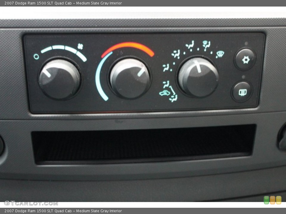 Medium Slate Gray Interior Controls for the 2007 Dodge Ram 1500 SLT Quad Cab #77259776