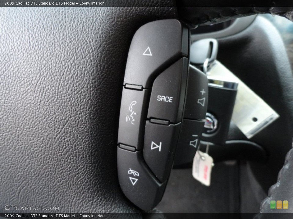 Ebony Interior Controls for the 2009 Cadillac DTS  #77261597