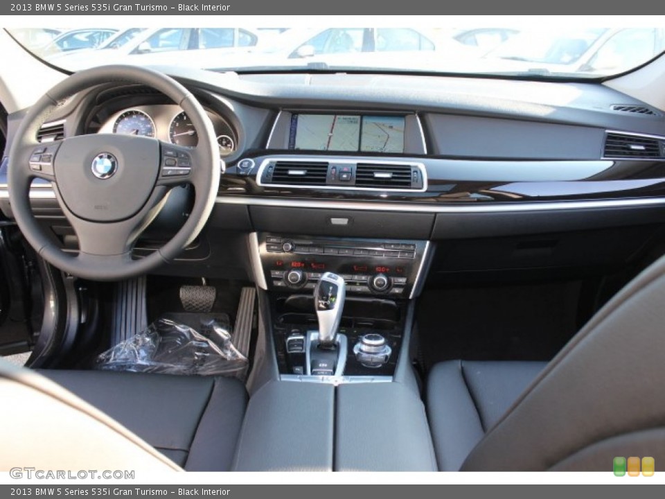Black Interior Dashboard for the 2013 BMW 5 Series 535i Gran Turismo #77261825