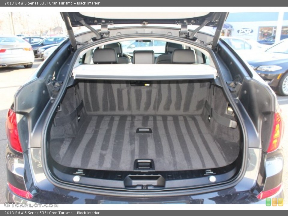 Black Interior Trunk for the 2013 BMW 5 Series 535i Gran Turismo #77261938